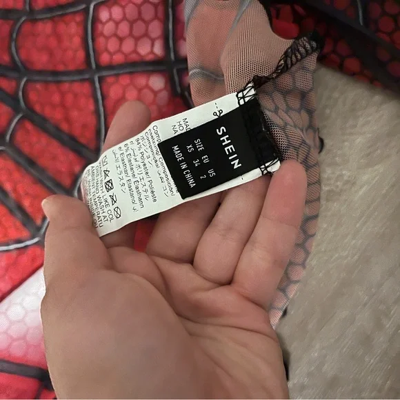 Red Spider Web Mesh Top - Picture 3 of 4